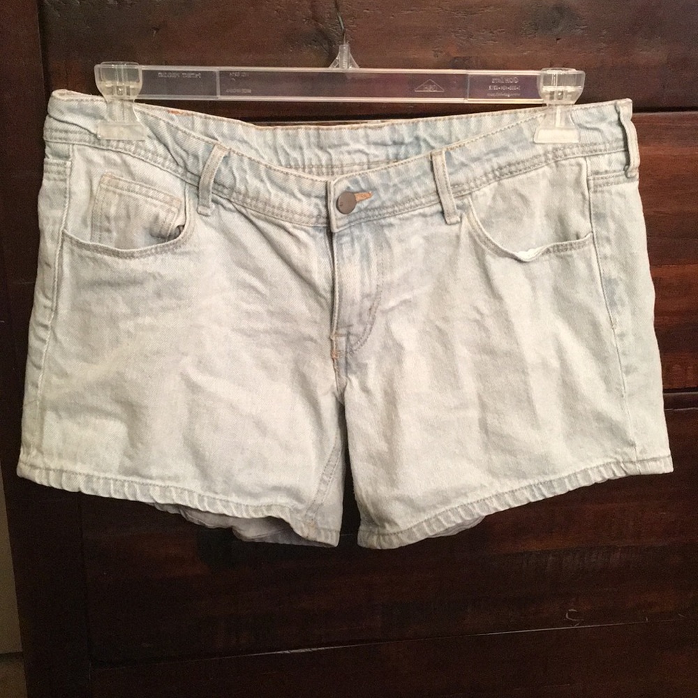 H&M Skinny Low Waist Shorts